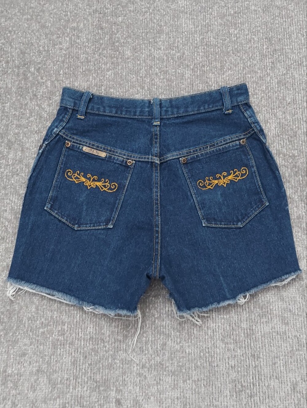 Vintage Cheryl Tiegs Denim Shorts Size 10 Blue Jean Cutoffs Embroidered Pockets